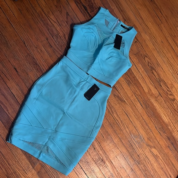 NWT Guess Mesh Top and Matching Skirt MEDIUM - Picture 6 of 8